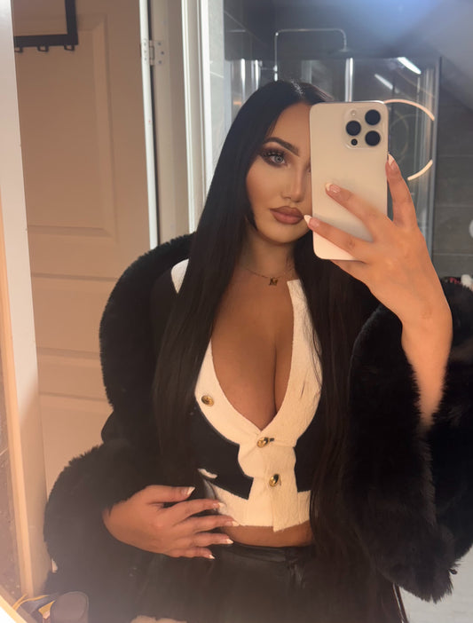 Short elegant coat black