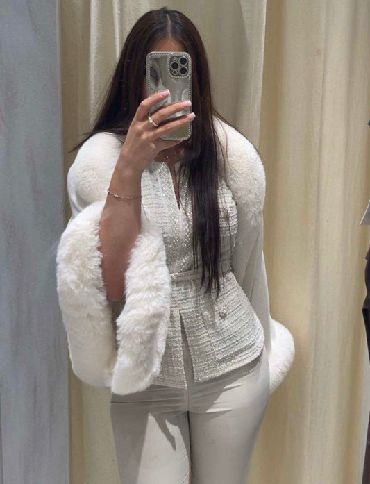 Short elegant coat