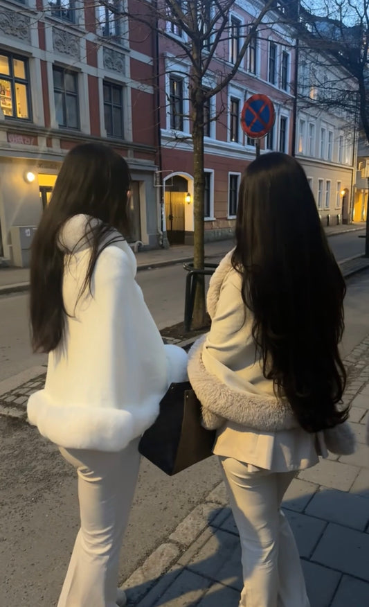 Short elegant coat